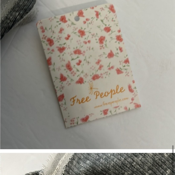 Free People Grey Lace and Ruffle Tank Top size M - Picture 11 of 11